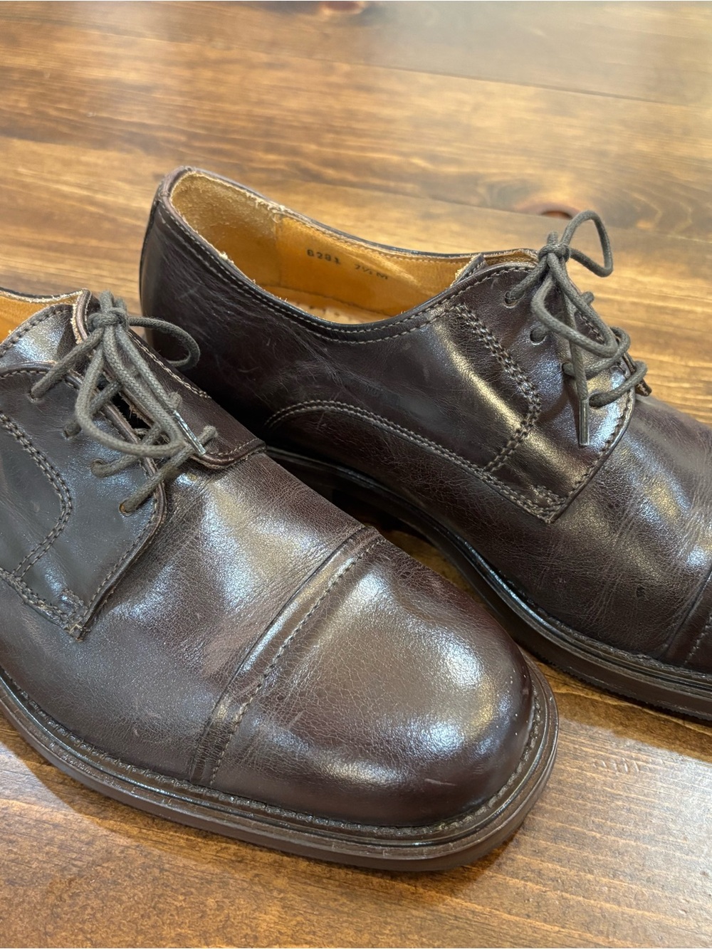 Men's Classic Italian Cap-Toe Leather Dress Shoes - Dark Brown